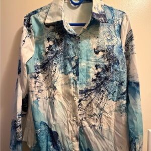 Women's Blue and White Abstract Shirt